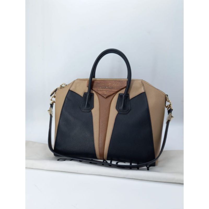 Giv*nchy antigona medium tricolor wooden 2012
