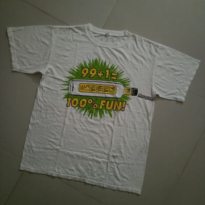 Kaos putih / art minuman 99 Bananas Schnapps tag anvil (blue)