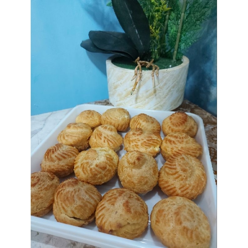 

KUE SOES PREMIUM