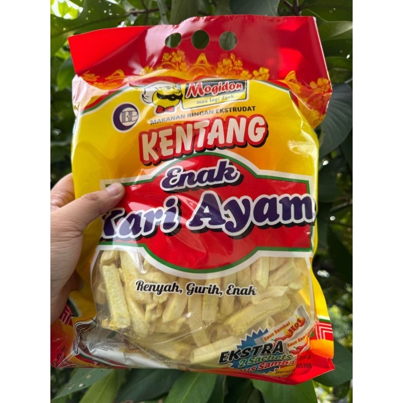 

STIK KENTANG KARI AYAM / POTATO STIK / STIK KENTANG / KERUPUK KENTANG 200GR