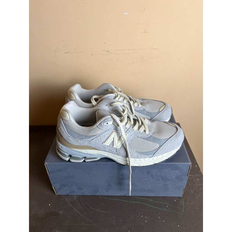 New Balance 2002R Original