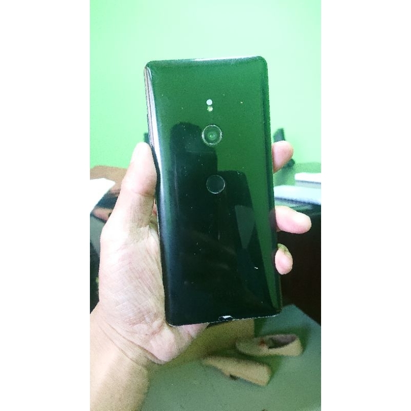 Xz3 minus