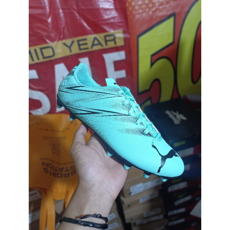 Sepatu Bola PUMA Attacanto FG/ AG Original 100%