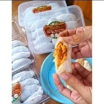 

Cireng mantul isi ayam suwir