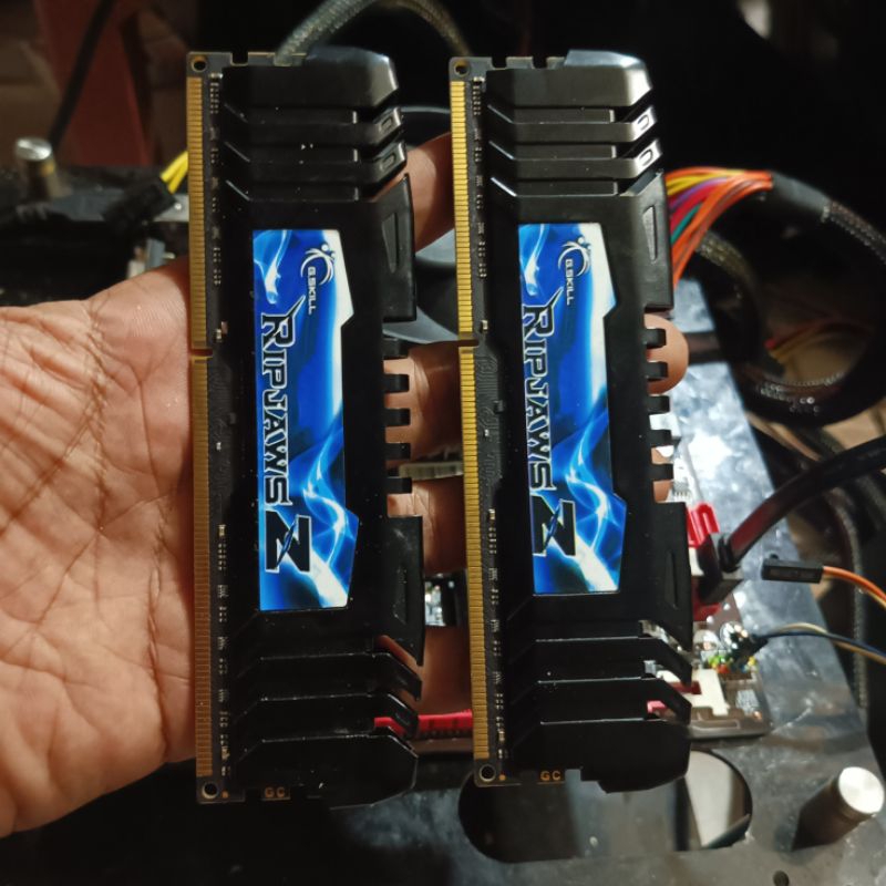 RAM GAMING G.SKILL 8GB KIT 2X4GB PC3-17000 DDR3-2133 RIPJAWS Z