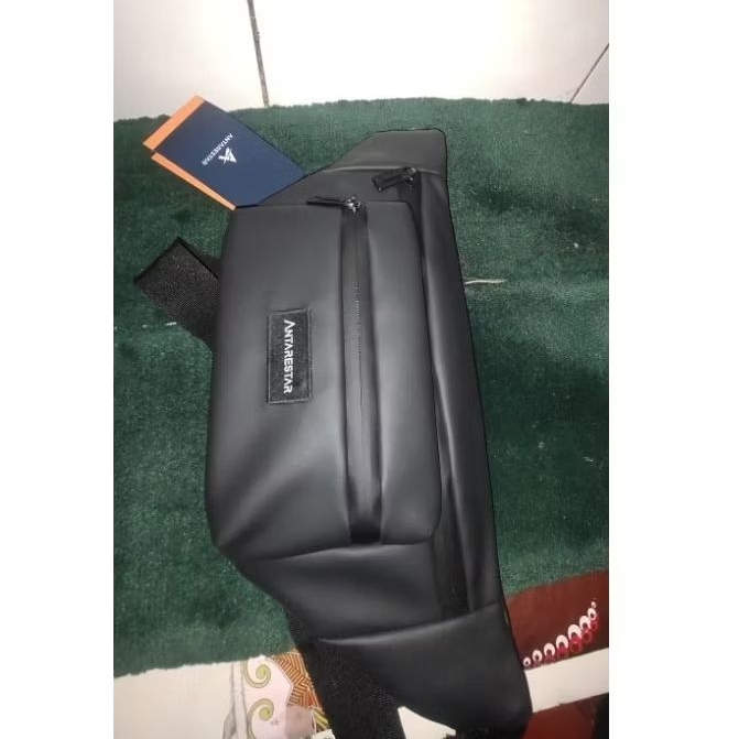 AntarestarTasslempangWaistbagPria