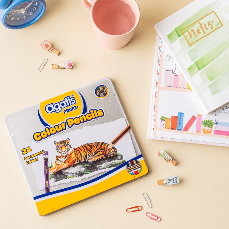 

Pensil Warna Agatis 24 Warna Permanent Cerah Tahan Lama untuk Menggambar Profesional Alat Tulis Sekolah Stationery Hampers Souvenir Ulang Tahun Anak