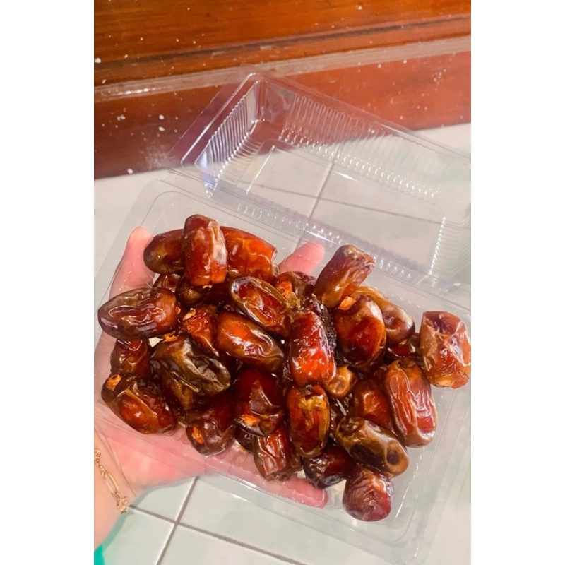 

kurma golden