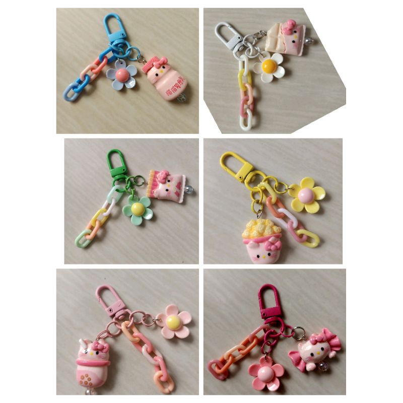 Gantungan tas,kunci,hp.manik hello kitty.bunga pastel.