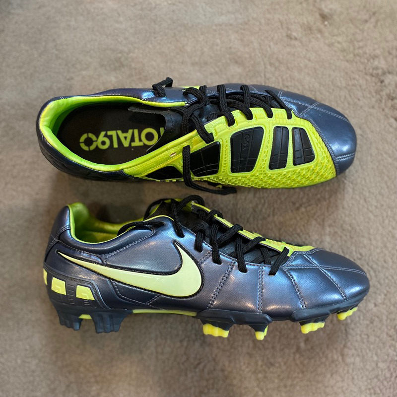 NIKE TOTAL90 FG