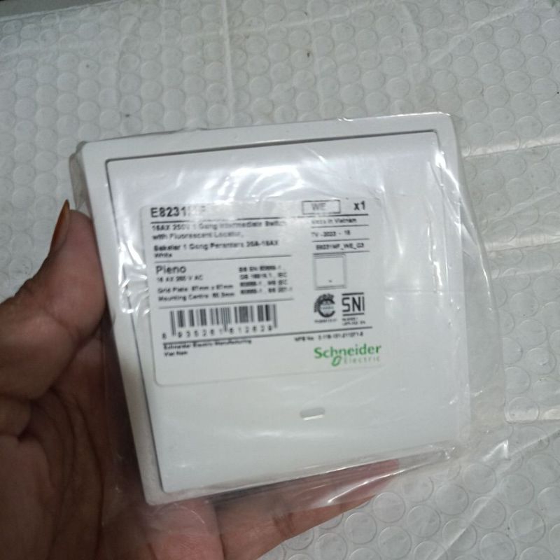 Schneider Saklar lampu 1 gang original