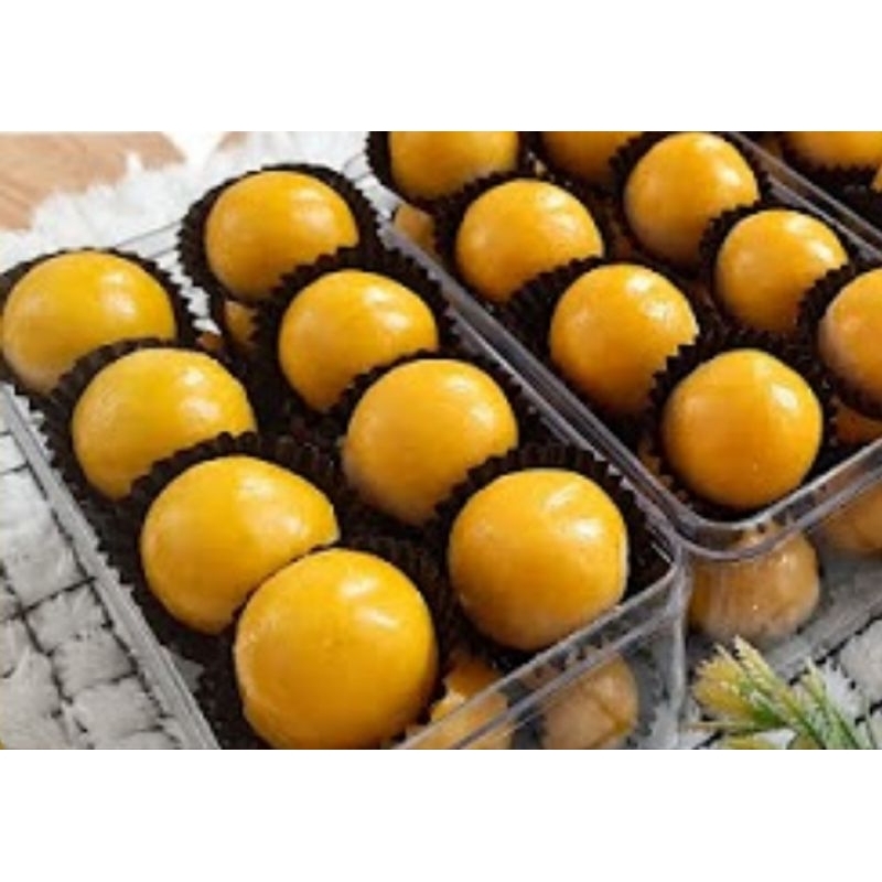 

Paket kue Lebaran