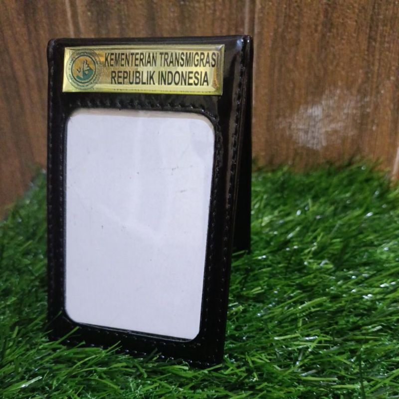 

Dompet id card saku Kementerian Transmigrasi