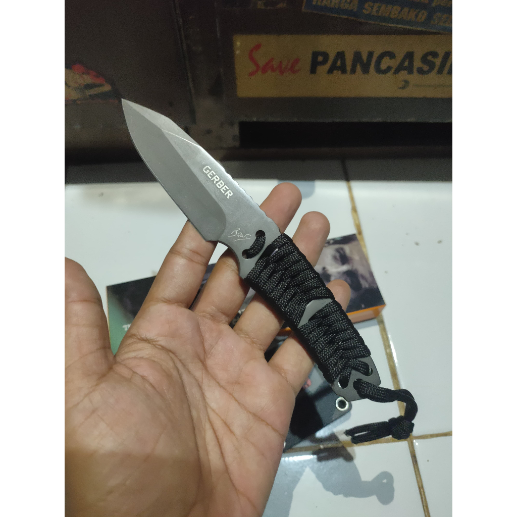 Pisau Survival BG Paracode P1441-1 Bushcraft Outdoor - Hitam