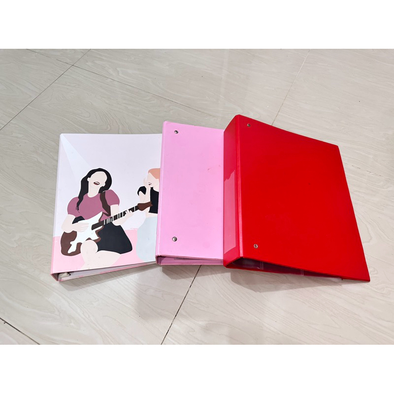 

preloved BINDER photocard A4 3 ring (Bantex&bambi)