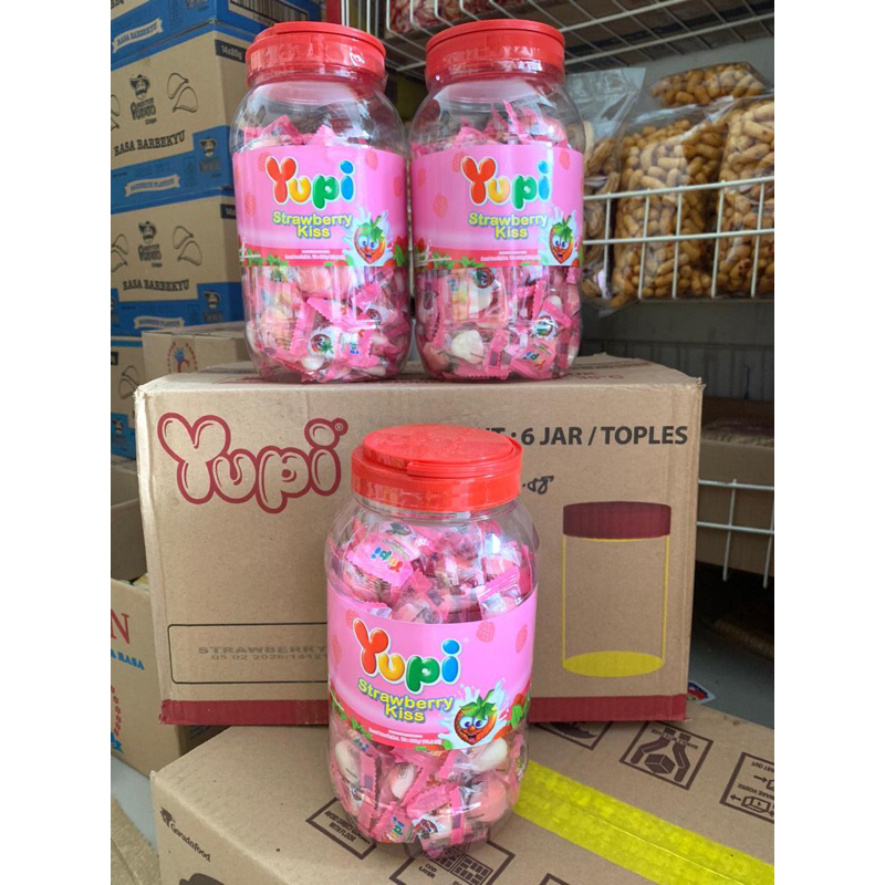 

YUPI STRAWBERRY KISS