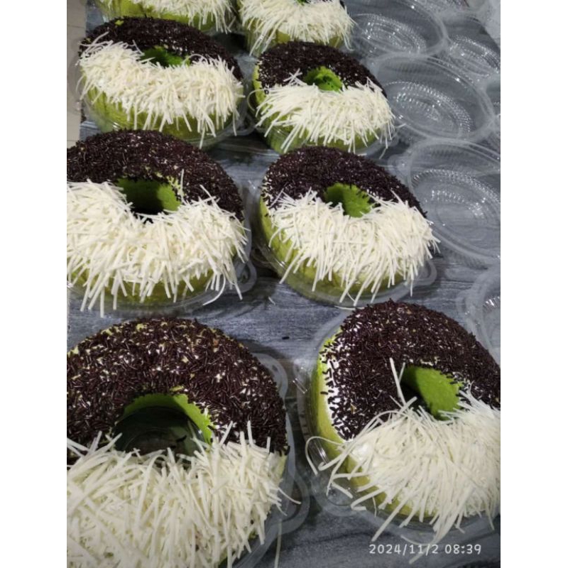 

BOLU RING / BOLU DI JAMIN LEMBUT / BOLU PANDAN / BOLU PISANG / BOLU TAPAI / BOLU JADUL / BOLU KAMPUNG
