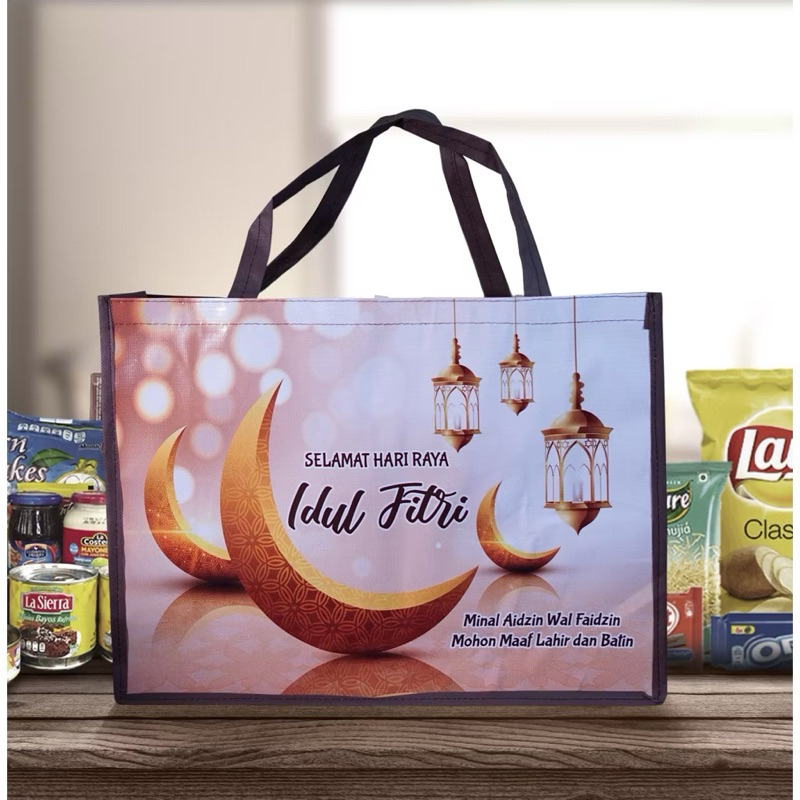 

Tas Hampers Idul Fitri Size 30x40x14cm kode TH 52