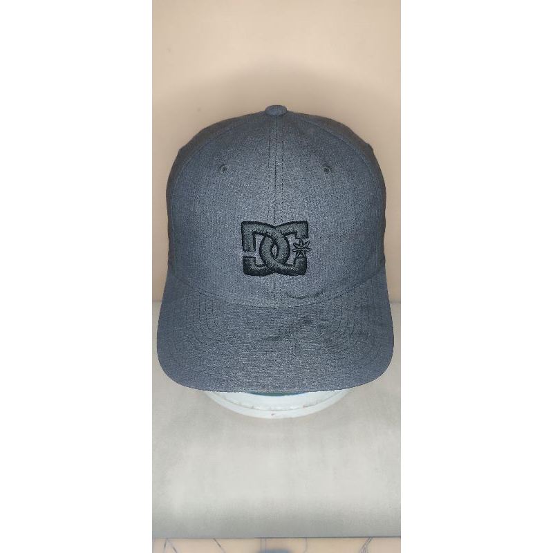 topi second hitam by DC