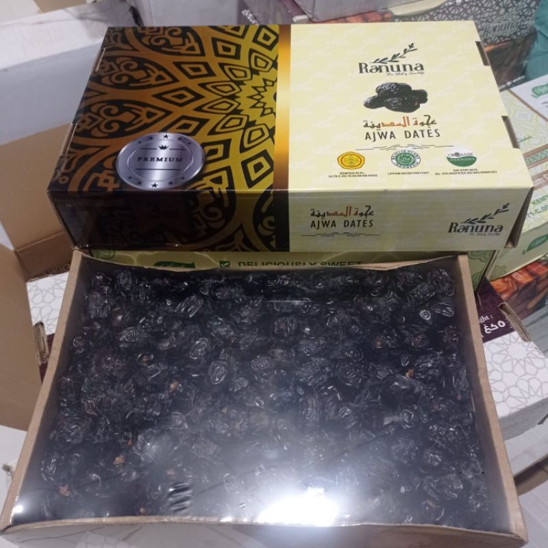 

Kurma Ajwa Madinah kemasan 250gr