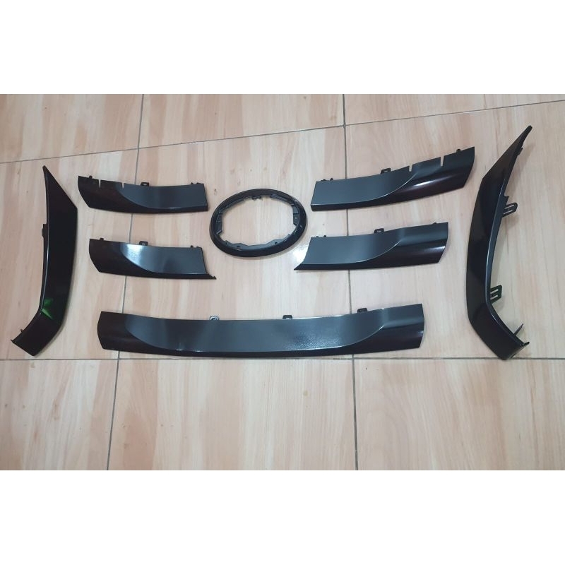 LIST GRILL LIS GRIL TOYOTA FORTUNER VRZ SRZ 2016-2021