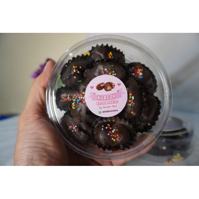 

KURCOK KURMA COKLAT