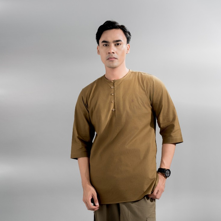 CAMBRA by KAUM ADAM - Kemeja koko modern bahan premium lengan 3/4 kancing setengah