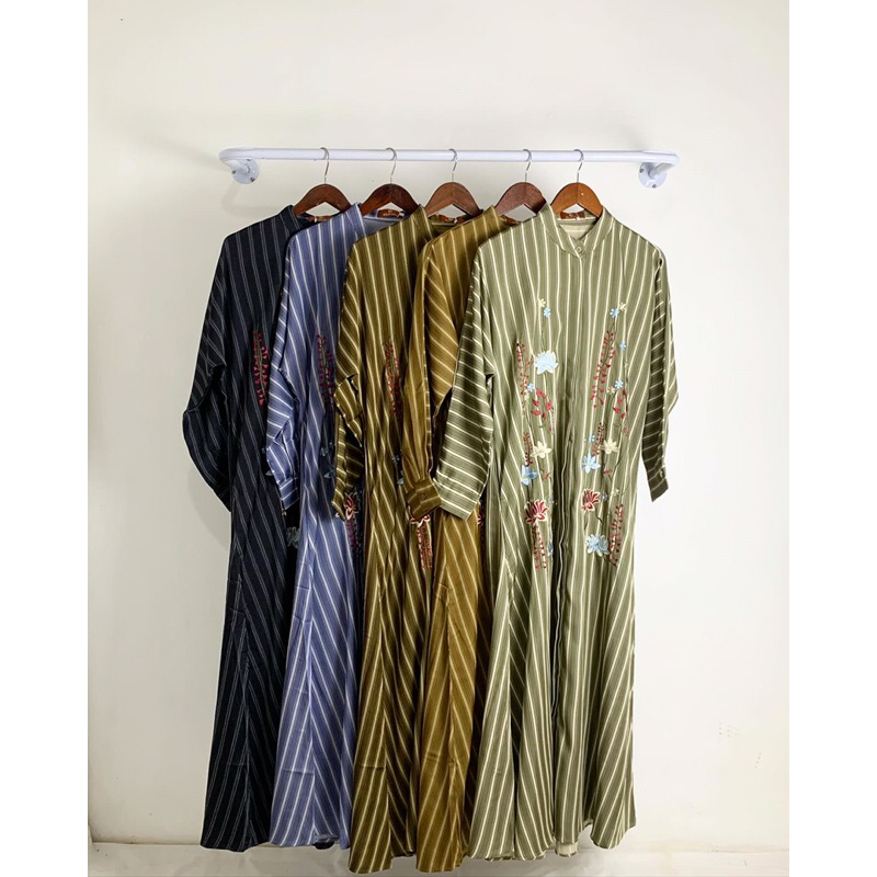 Salura bordir dress- bordir dress