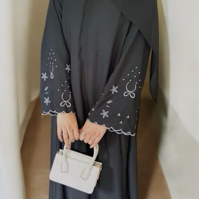 ABAYA COQUETTE | ABAYA LEBARAN | ABAYA BORDIR PITA | ABAYA IDUL FITRI