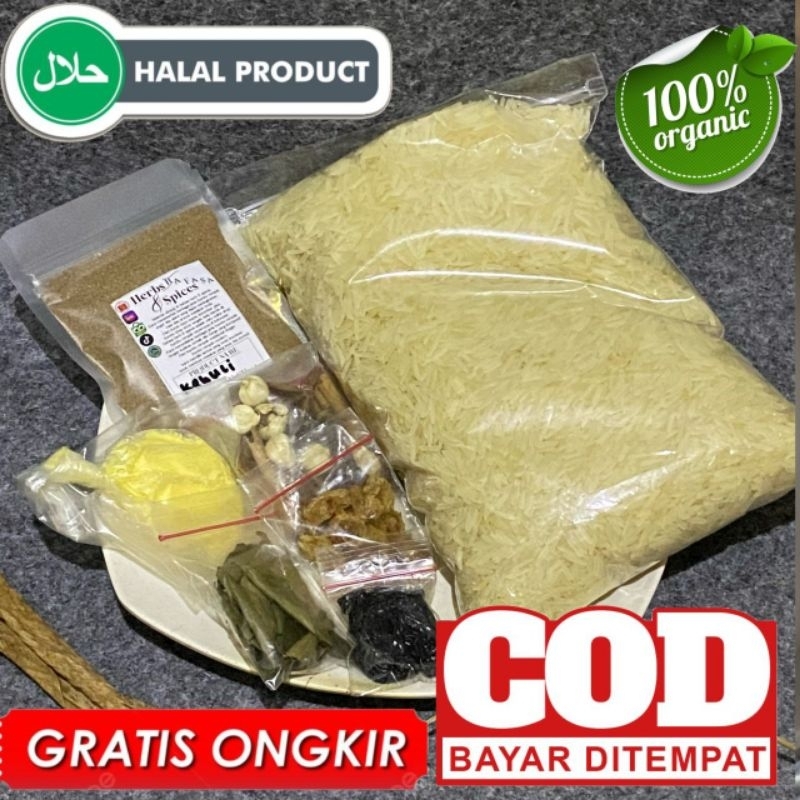 

paket lengkap beras 1kg + bumbu 30gr free kismis,margarin,rempah campur dan daun kari