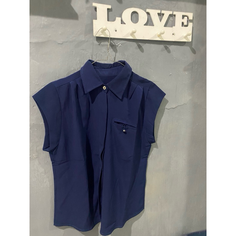 Preloved Blouse Navy