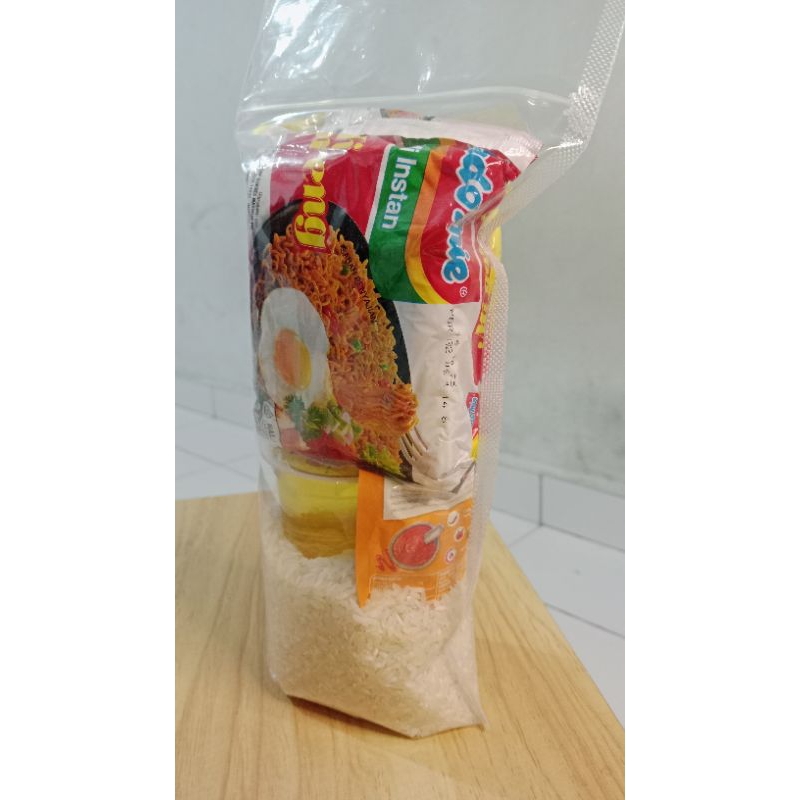 

Paket Berbagi / Paket Sembako / Hampers Sembako / Paket bahan pokok