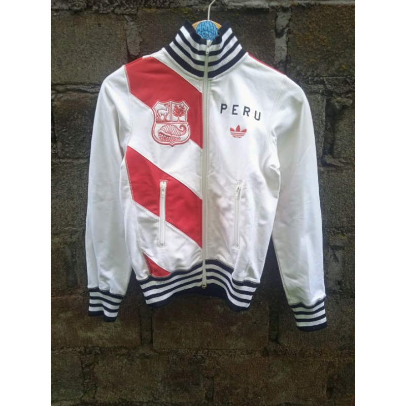 Tracktop adidas peru