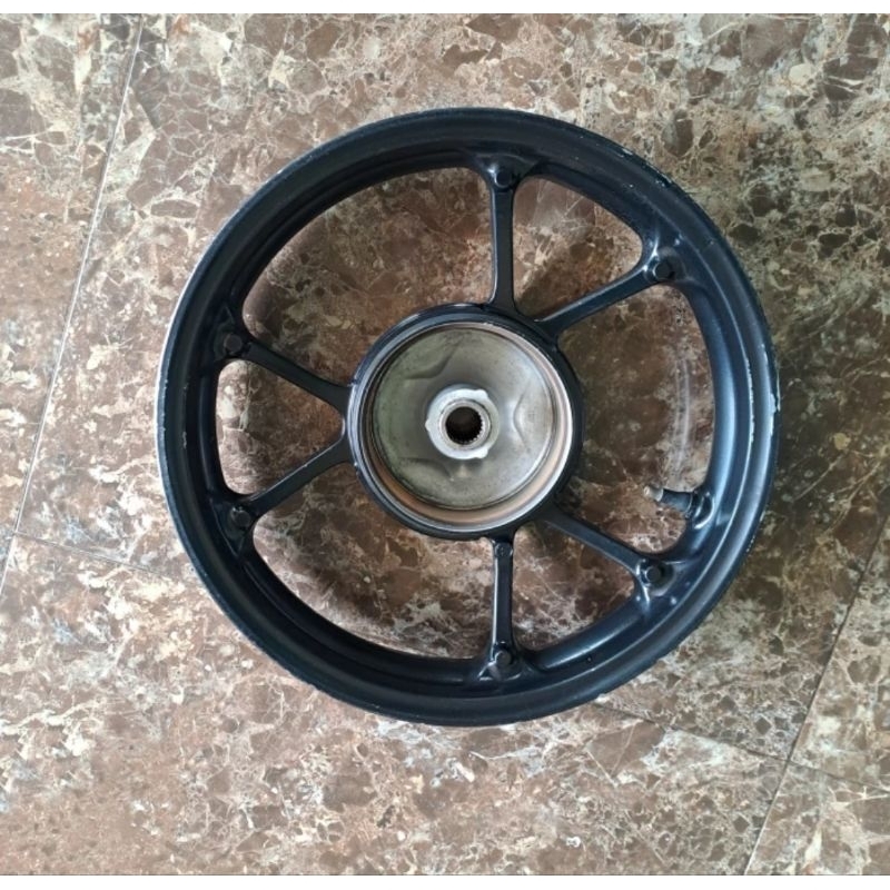 velg belakang yamaha lexi original copotan