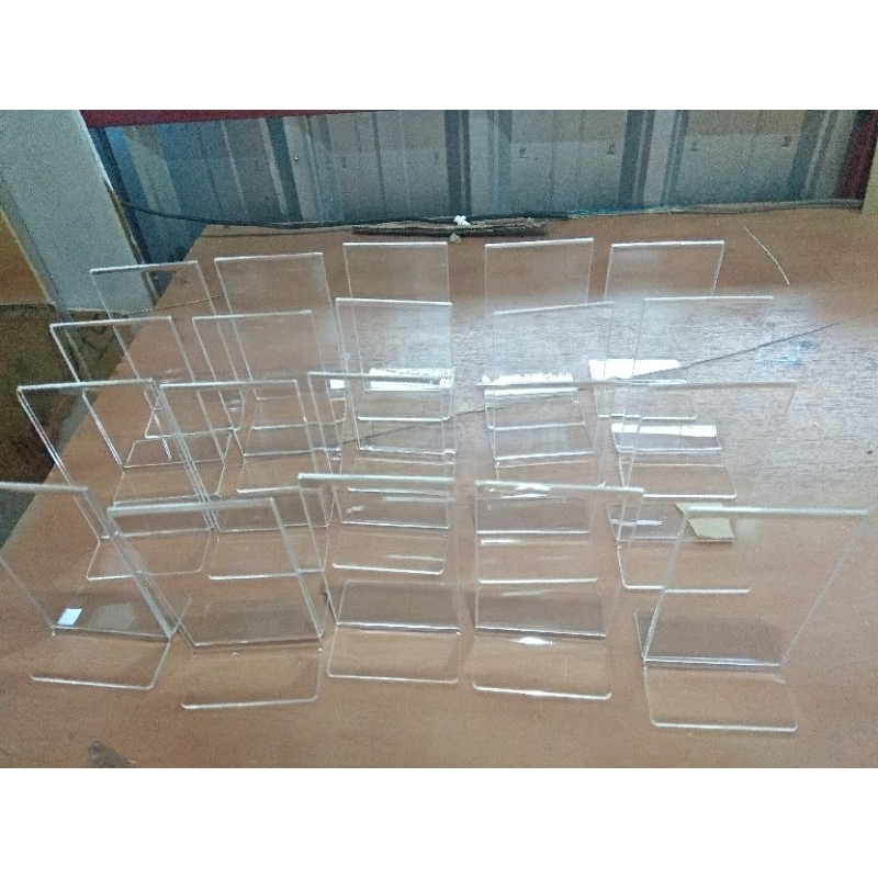 

Tent Card Acrylic / Nomer Meja / Ukuran 12 x 7 cm