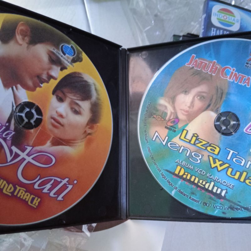 2 kaset vcd tanpa sampul dangdut rahasia dua hati halisa amalia dan jatuh cinta neng wulan
