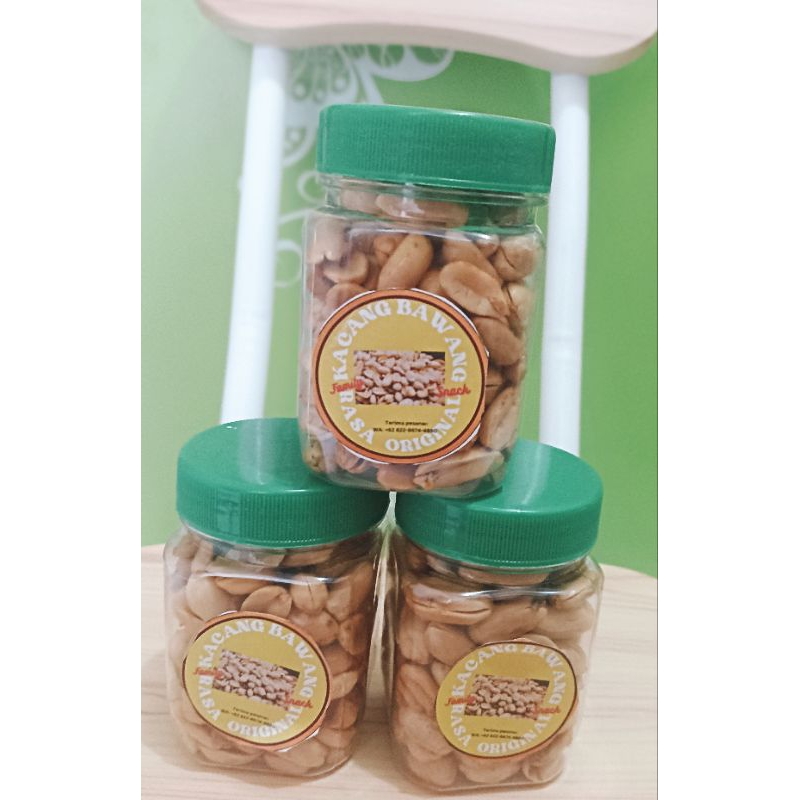 

Kacang Bawang Family Snack