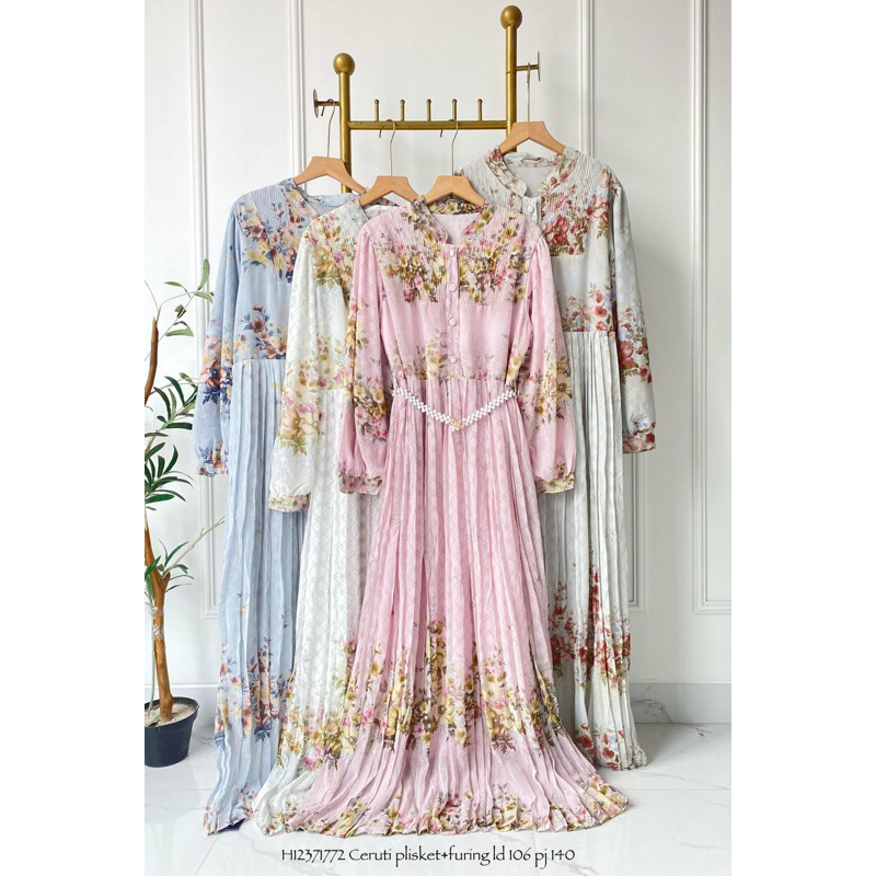 dress ceruti plisket