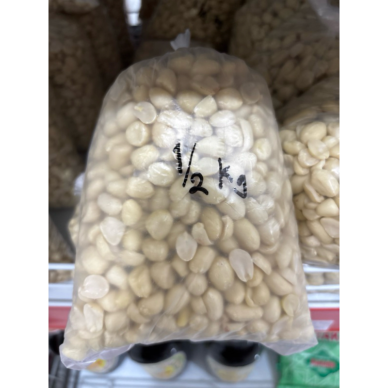 

KACANG TANAH KUPAS 1/2kg