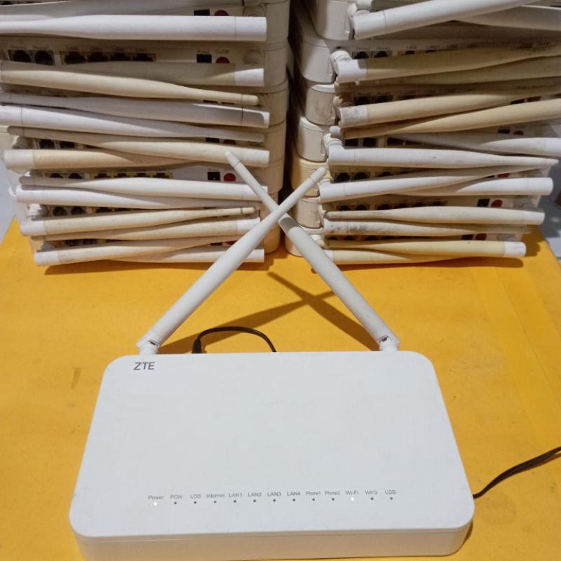 ZTE F609 GPON ONT ROUTER WIRELESS