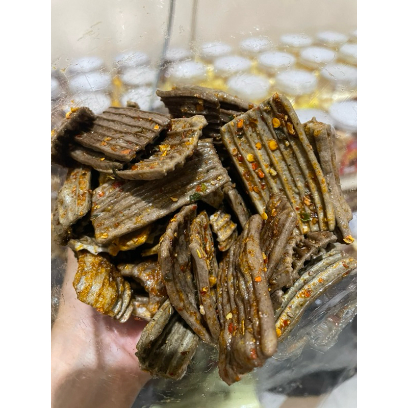

SEBLAK KERING KERUPUK JENGKOL PEDAS CIKRUH DAUN JERUK 500 GR