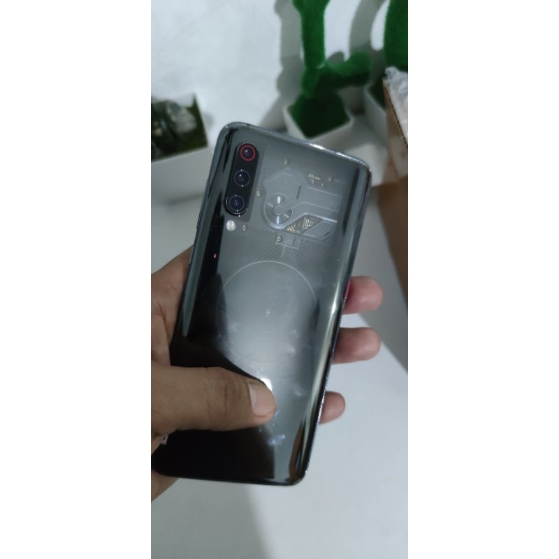 Handphone Xiaomi Mi 9 Explorer Transparan Edition 8/256