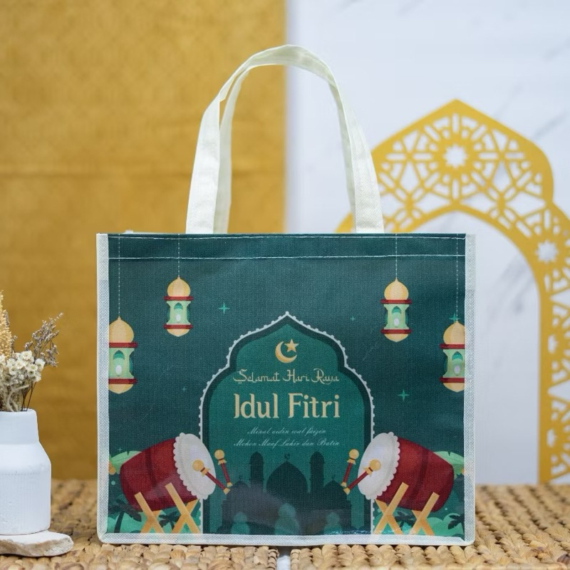 

Tas hampers size 25x30x13cm kode TH 67