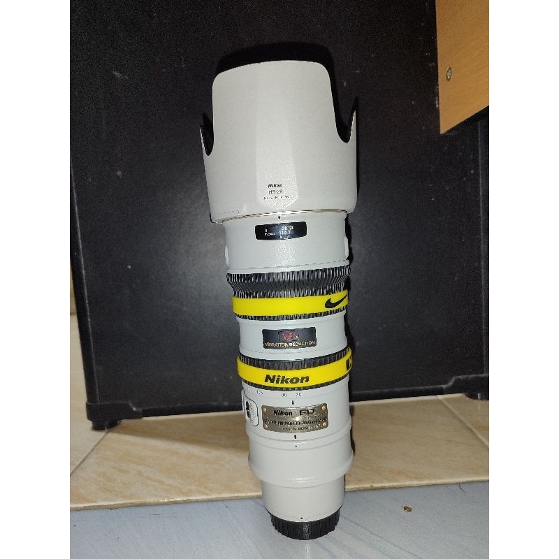 lensa 70-200 vr i white limited edition