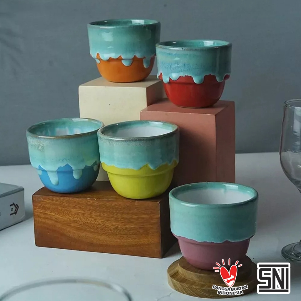 Naruna Cangkir Keramik Uvo (Unhandled)