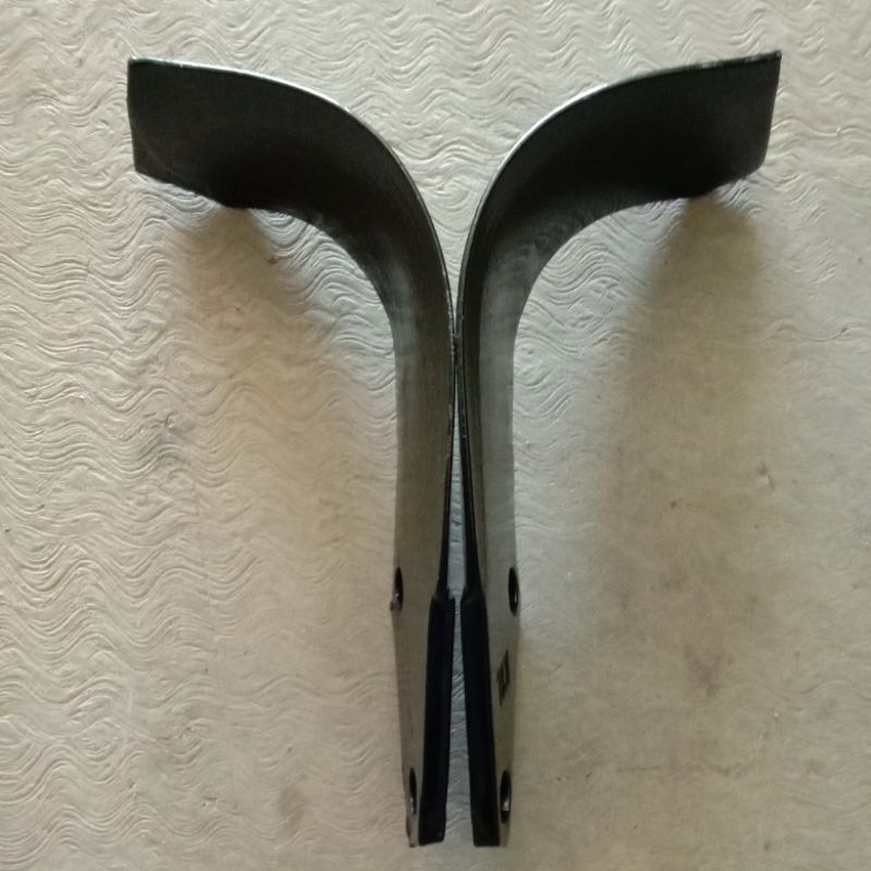 2pcs Kubota Rotary Right & Left Blade mata pisau kanan dan kiri traktor roda 4 K1L K1R bahan baja PE