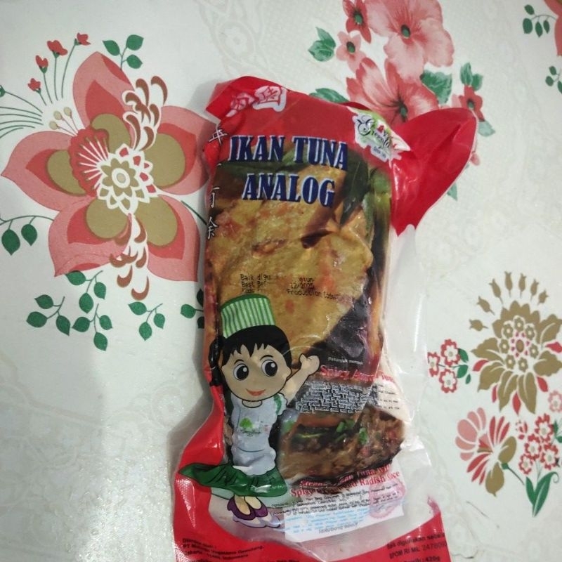 

nian nian yu yi ikan tuna vegetarian analog