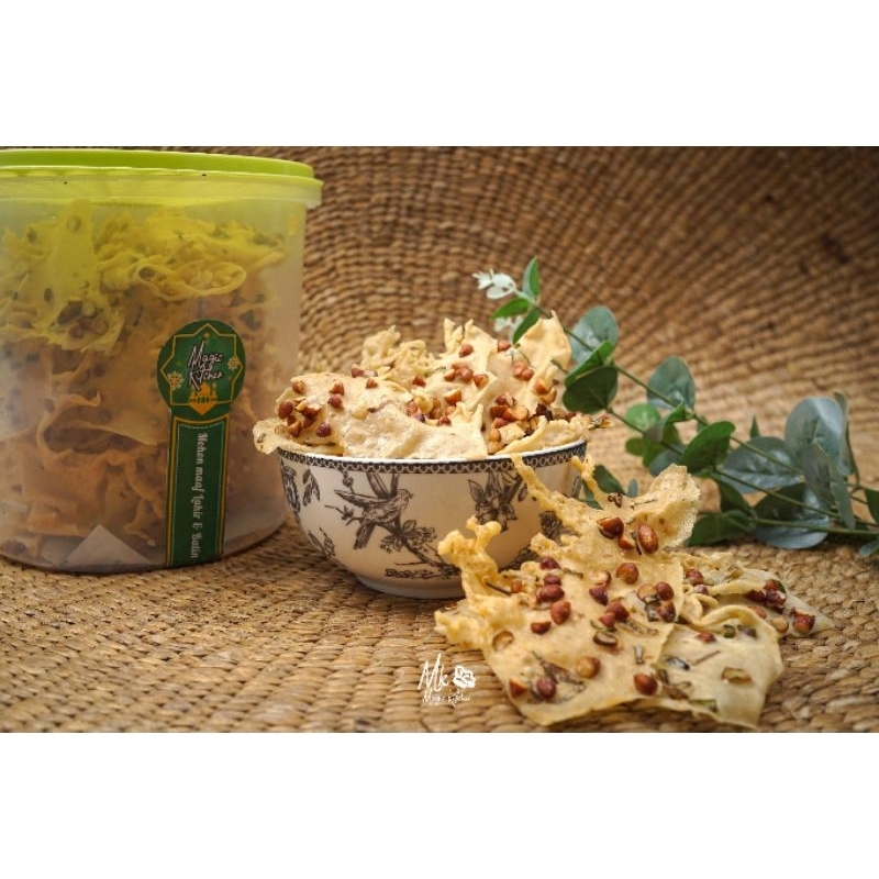 

Rempeyek by Magic kitchen