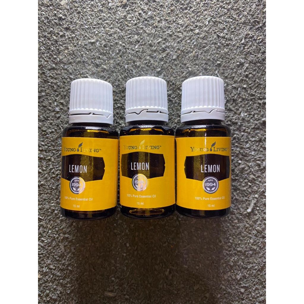 YOUNG LIVING OIL LEMON