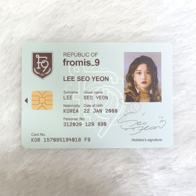 fromis_9 Seoyeon - 9Way Ticket Album ID Card